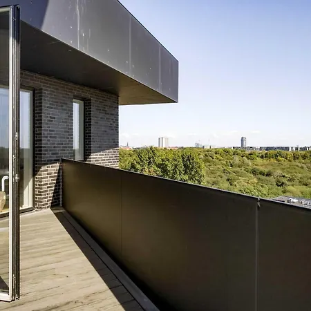 Luxury Harbour Penthouse Panoramic Views *